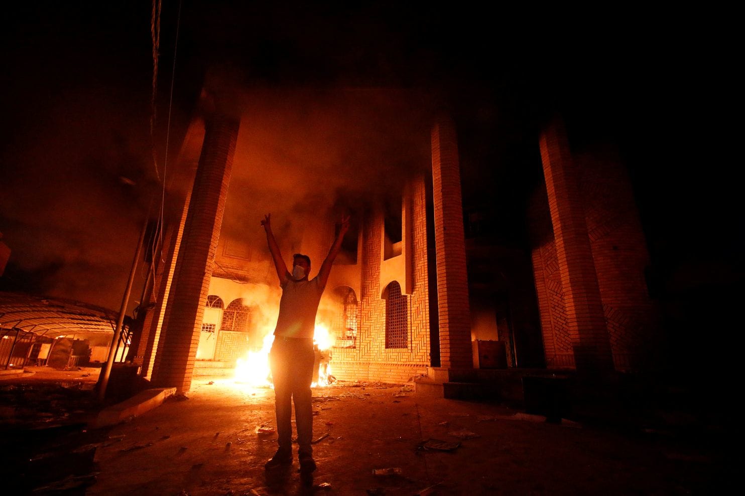 Iraq protestors burned down Iranian consulate