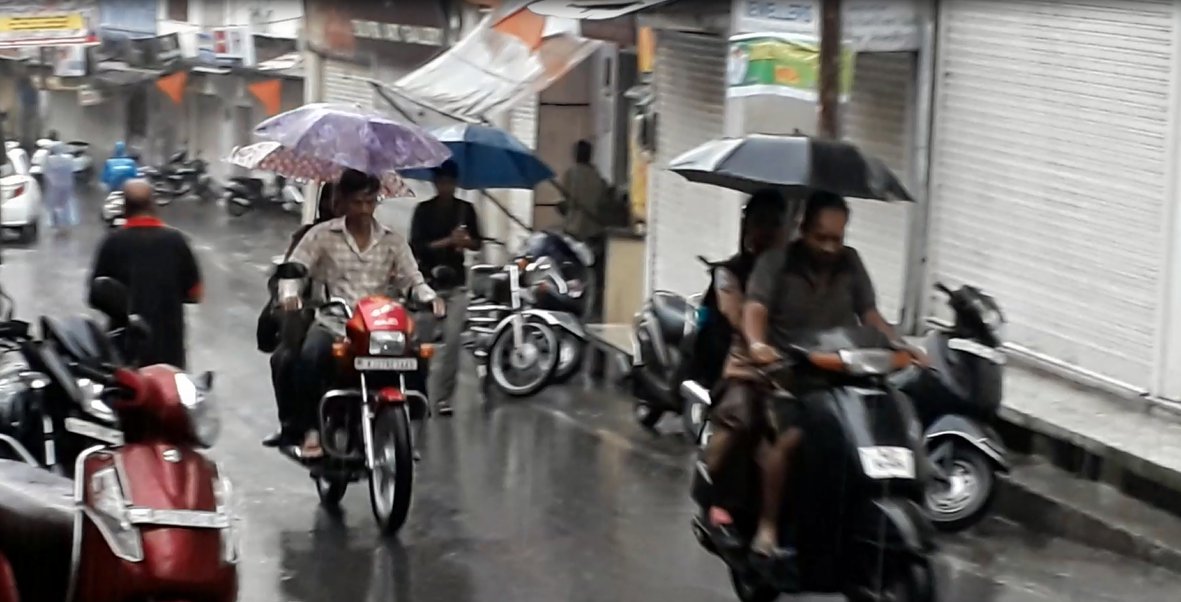 video : राजस्थान में यहां भी सुबह से बारिश का दौर…अब लौटतेे मानसून से है झीलों की झोली भरने की आस..