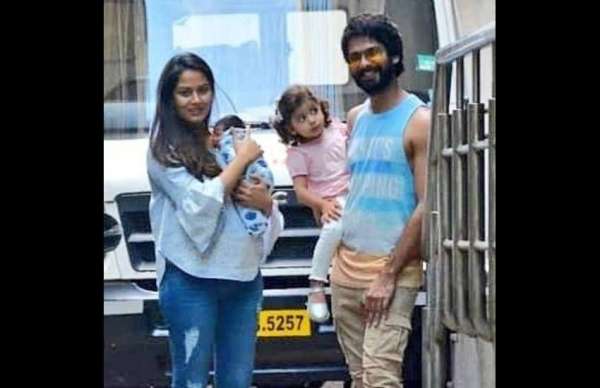 shahid kapoor son zain kapoor first photo with family