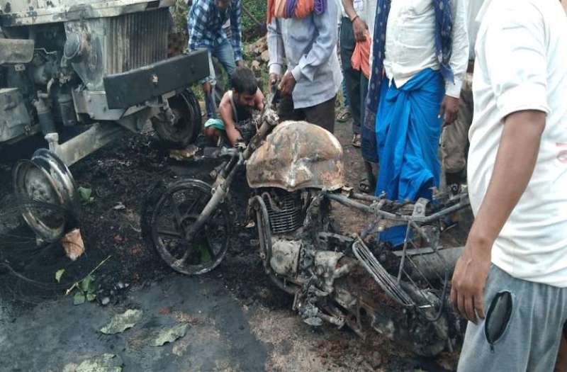 Road accident in chandauli