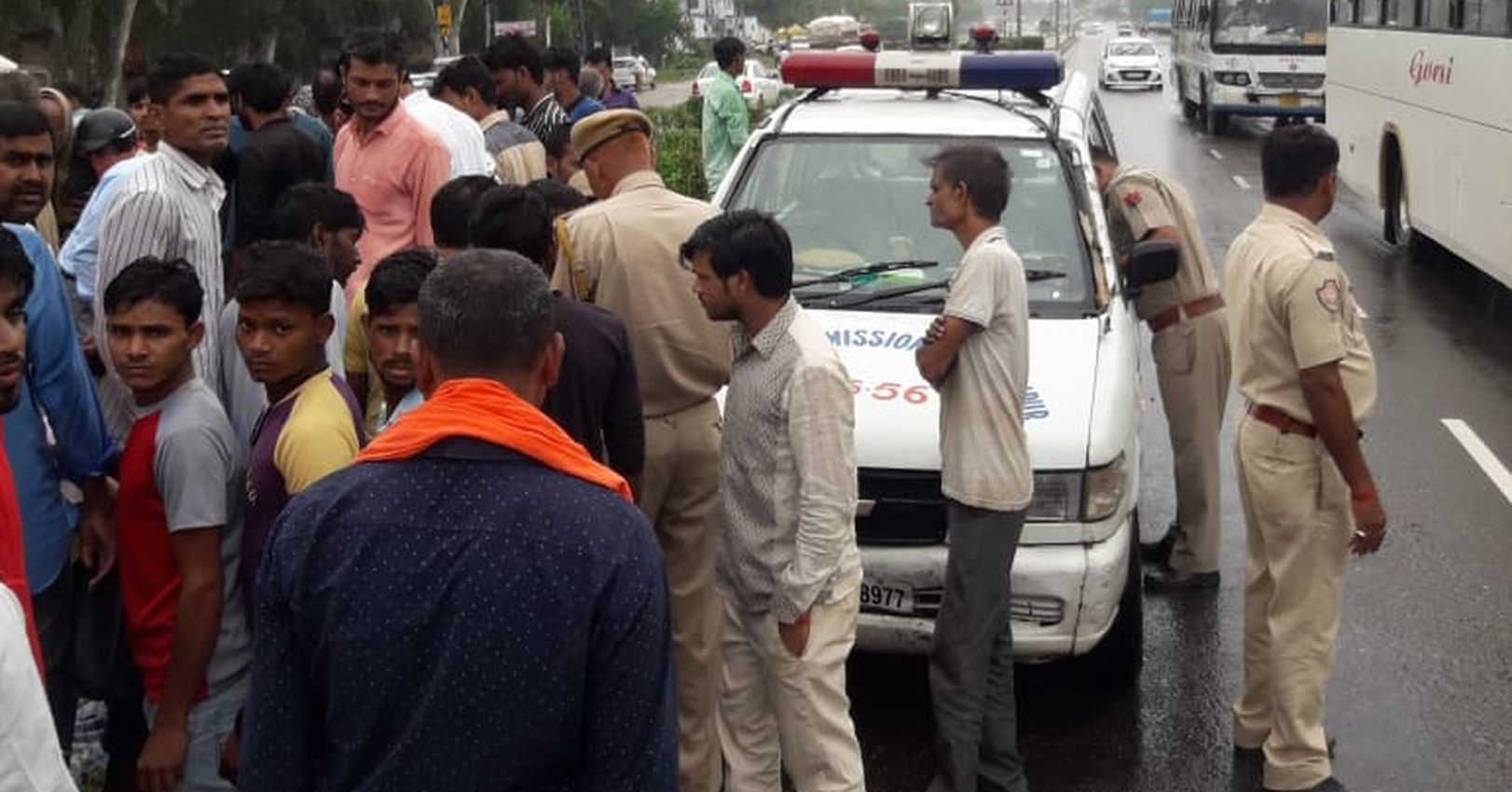 Road accident on Jaipur-Sikar highway