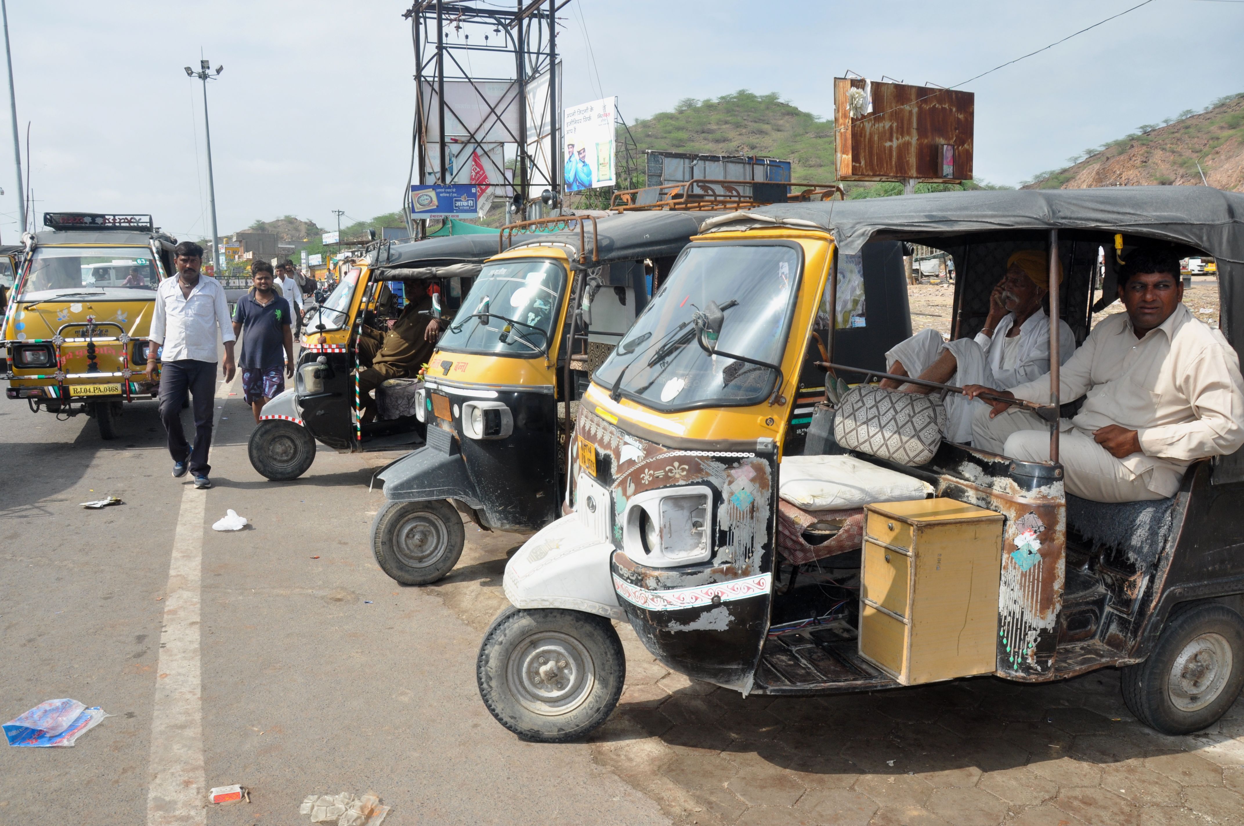 Close India: No open market in Barmer