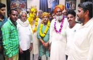 करते पचीपल्या गांव के लोग।