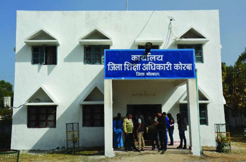 कक्षा 10 वीं एवं 12 वीं में मेरिट अंको के आधार पर चयन