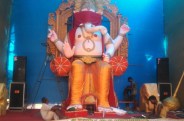 41 फीट ऊंचे पंडाल का बाहरी स्वरूप बांस से तैयार