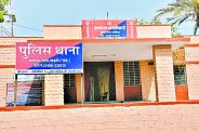 युवक ने बुजुर्ग महिला के गले से छीनी सोने की चेन