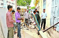 electric pole breaks