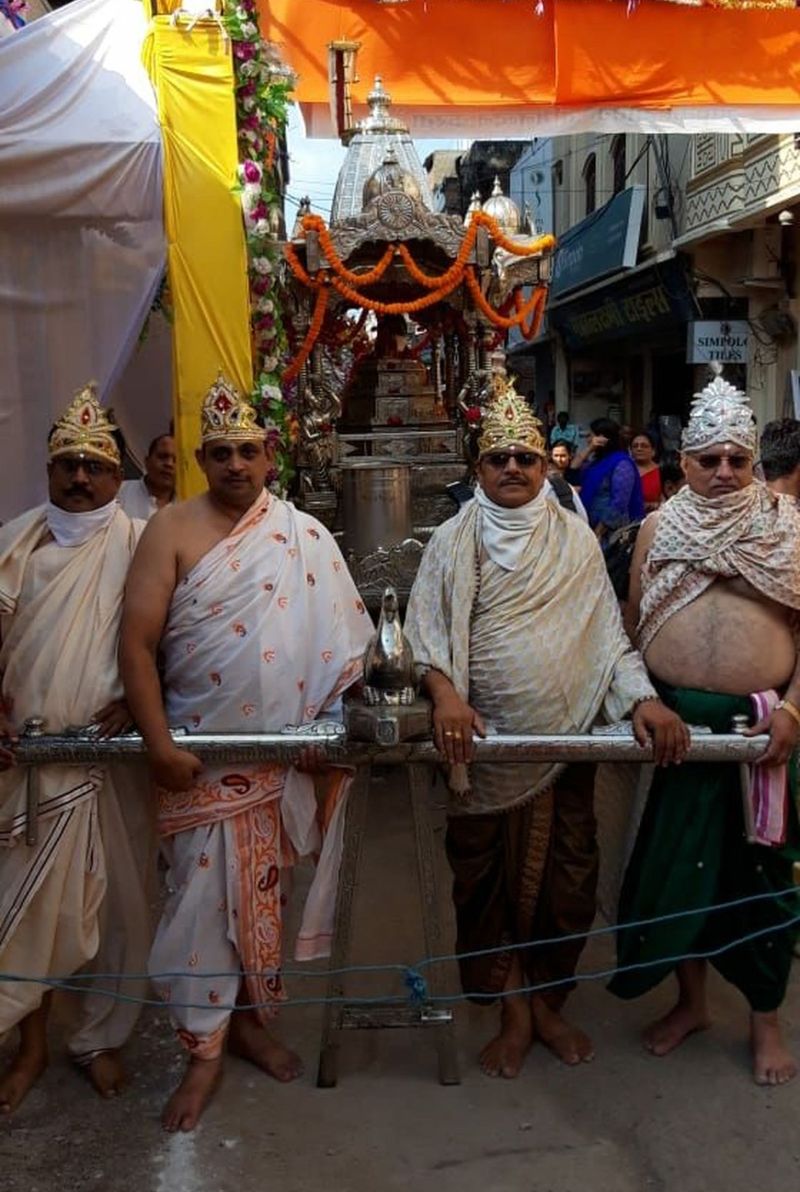 shantinath bhagwan history in hindi