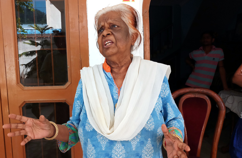 Former Minister Kamla Bhil