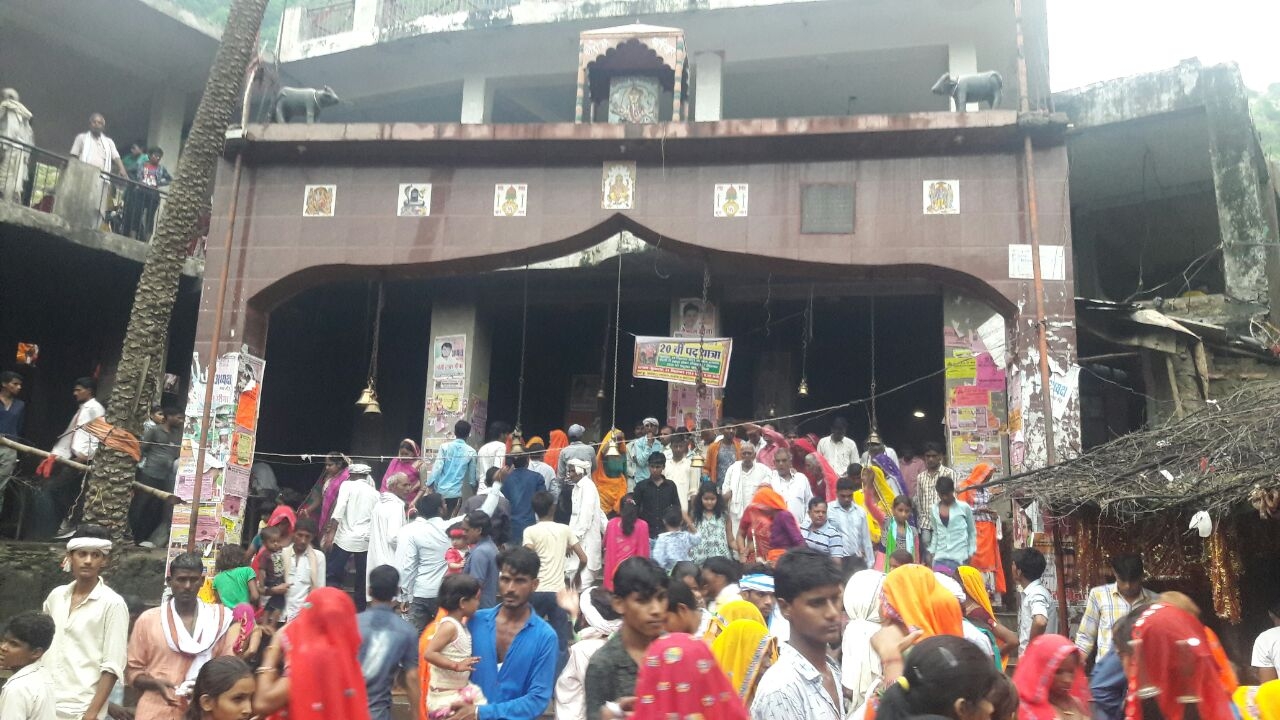 paplaj mata mandir