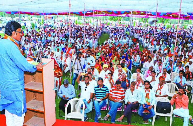 Groupism in laxmangarh Sikar Before CM Raje Gaurav Yatra 2018