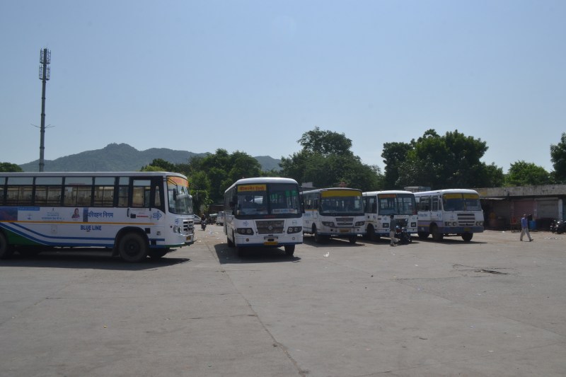 hoshangabad, bus stand, shop, replace