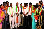 जोगी का दामन छोड़ कर कांग्रेस में प्रवेश कर लिया