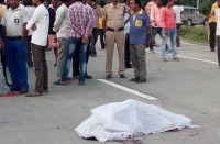 चोटिया के पास ग्रामीणों ने किया था प्रदर्शन