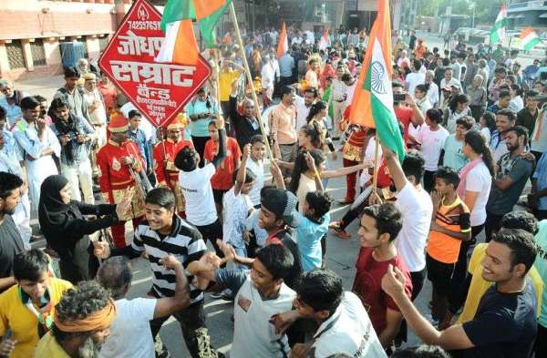 Suncity welcomes Golden girl Arshi Khanam