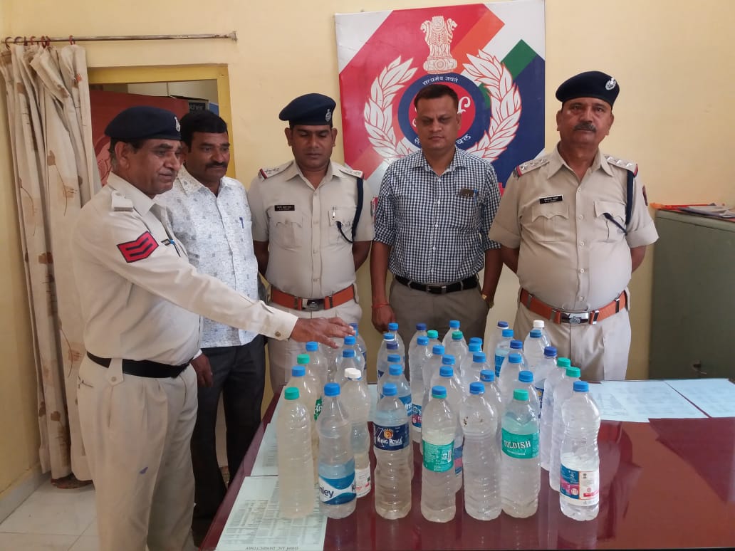 RPF seized illegal raw liquor from Sanghamitra Express