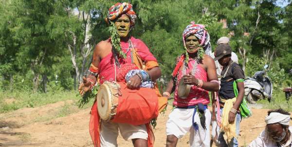 Gavri play 