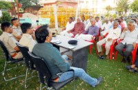 something-about-sharing-happiness-on-the-festival