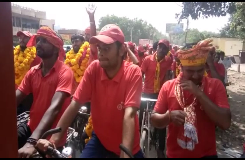 सपा की साइकिल यात्रा पहूंची मथुरा, भाजपा पर जमकर साधा निशाना