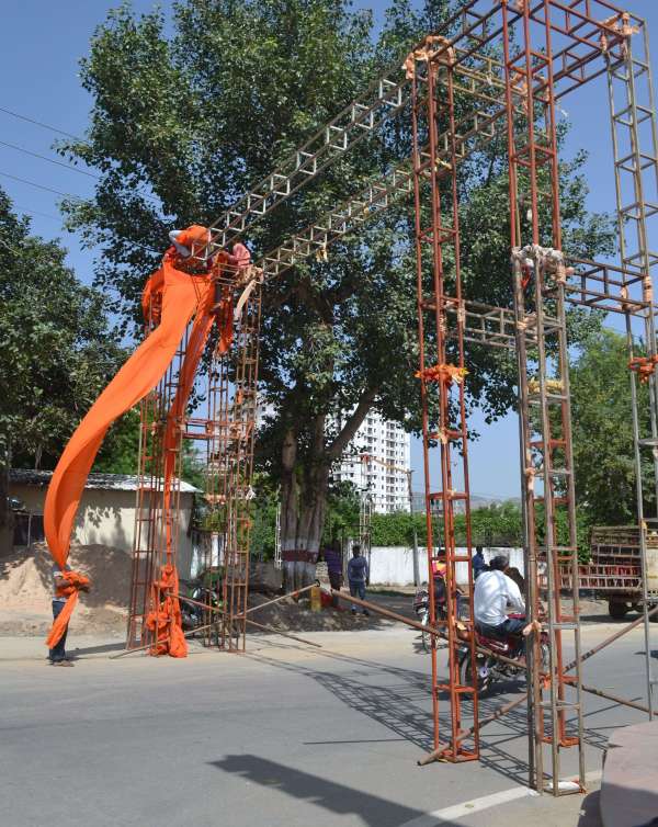 Cm Raje In Alwar Photos Of Decorated Alwar City before cm raje's yatra