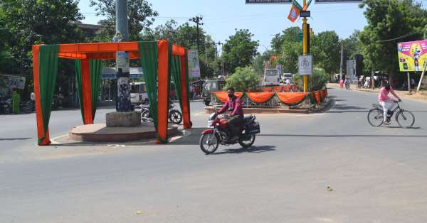Cm Raje In Alwar Photos Of Decorated Alwar City before cm raje's yatra