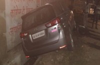 Breaking News : भाजपा नेता के पुत्र ने आधी रात कार से बाइक चालक को ठोका, एक गंभीर