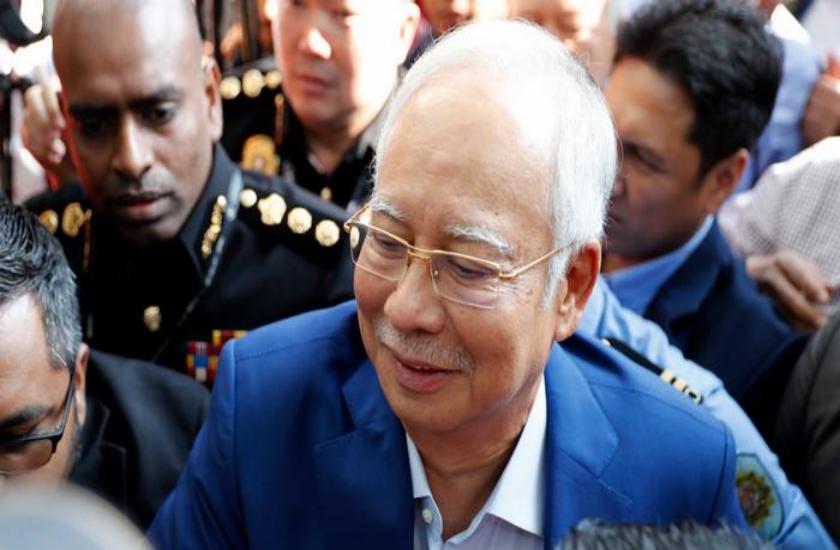 malaysian ex prime minister arrested in charges of corruption