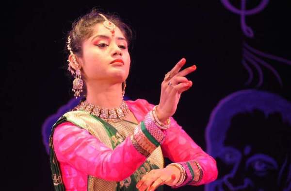 Photo Gallery : ओडिसी नृत्य की मनमोहक प्रस्तुति से नंदिनी गोयल ने मोहा सबका मन