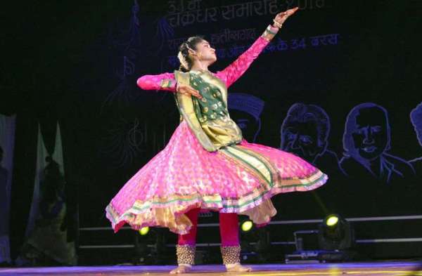 Photo Gallery : ओडिसी नृत्य की मनमोहक प्रस्तुति से नंदिनी गोयल ने मोहा सबका मन