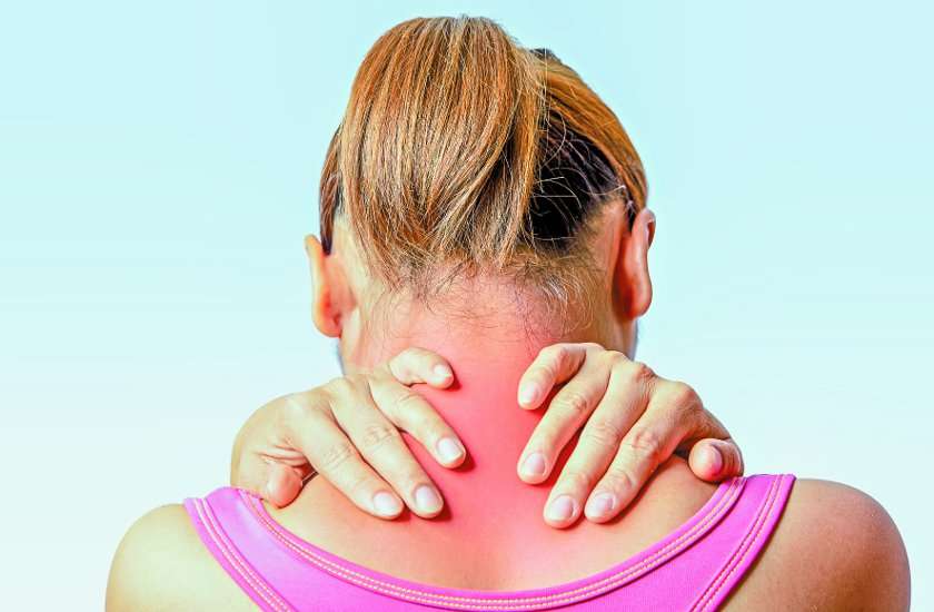 गर्दन के दर्द को अनदेखा न करें, होम्योपैथी में भी इलाज