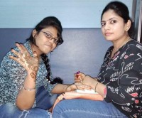 Designer Mehndi's Demand in Festive Season