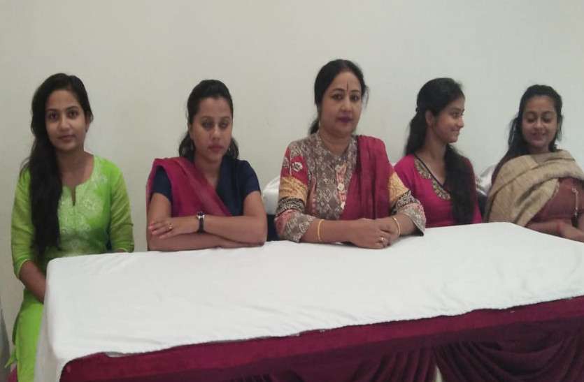 Video- कोई घराना नहीं होता छोटा-बड़ा, कथक नृत्यांगना परामिता मैत्रा ने और क्या कहा, पढि़ए खबर...