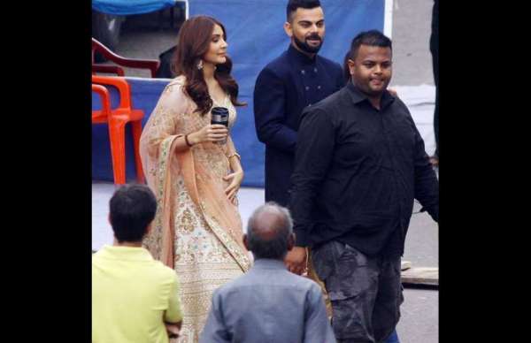 anushka sharma virat kohli doing ad shoot together photos viral