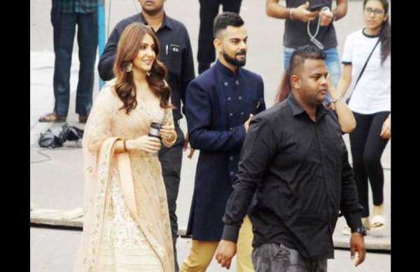 anushka sharma virat kohli doing ad shoot together photos viral