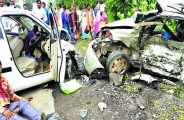 दो कार आपस में टकराई, एसईसीएल में कार्यरत सीनियर मैकेनिक व पत्नी की दर्दनाक मौत