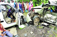 दो कार आपस में टकराई, एसईसीएल में कार्यरत सीनियर मैकेनिक व पत्नी की दर्दनाक मौत