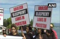 Pakistani Christians protesting for demand of equal rights
