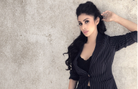 Mouni Roy 