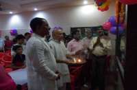 Photo Gallery : अग्रसेन जयंती पर अग्रसेन भवन में म्यूजिकल मटकी फोड़ के साथ आयोजित हुईं ये स्पर्धाएं...