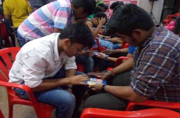 Photo Gallery : अग्रसेन जयंती पर अग्रसेन भवन में म्यूजिकल मटकी फोड़ के साथ आयोजित हुईं ये स्पर्धाएं...