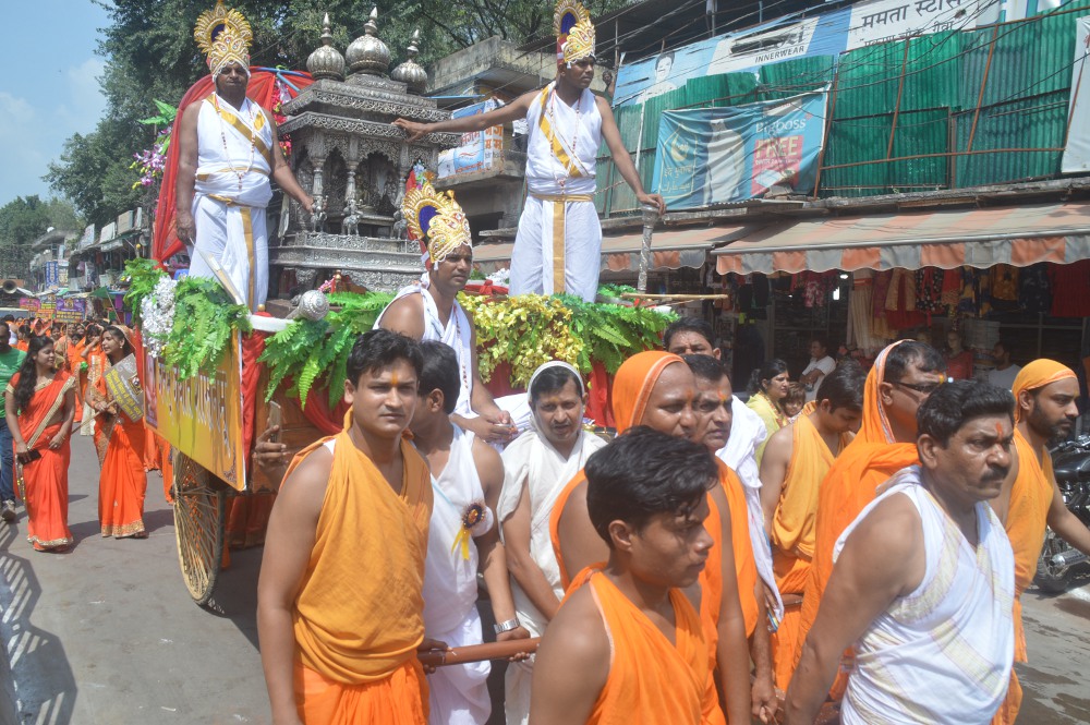 the procession of lord anantnath