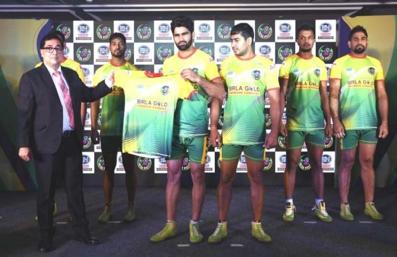 Patna Pirates unveils new team jersey for Season 6 of Vivo Pro Kabaddi