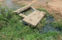 सवा दो करोड़ का घटिया काम किया था ठेकेदार ने