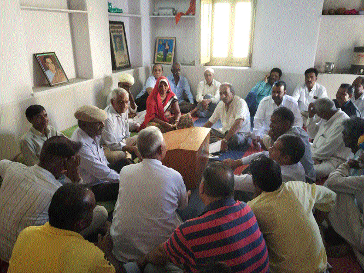 farmers confrence news charbhuja