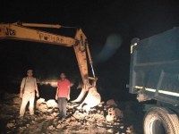 SDM Ajay Kumar Dwivedi action against illegal mining Barabanki