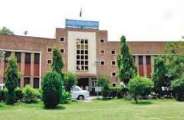 Builders not paying parking facility, why fines on the common man