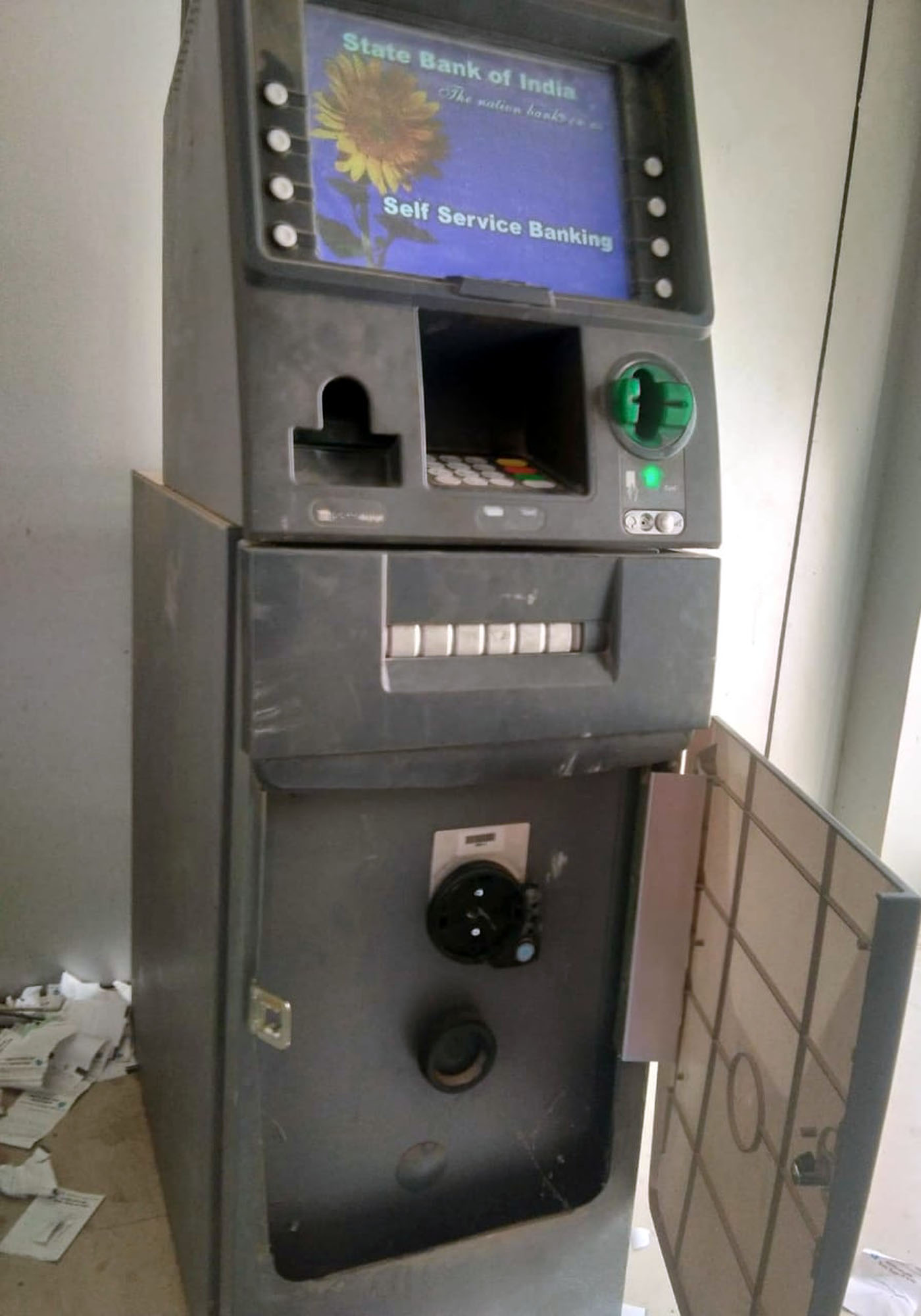 Attempts to steal money from ATMs