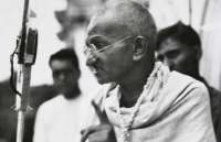 महात्मा गांधी