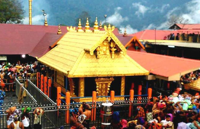 सबरीमाला मंदिर मामला: SC के फैसले के खिलाफ महिलाओं का विरोध, 4000 गिरफ्तार