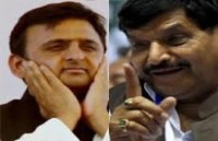 Akhilesh Yadav and Shivpal Yadav